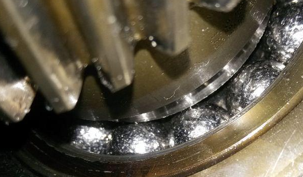 高温风机轴承温度高烧坏 高温风机轴承温度高烧坏